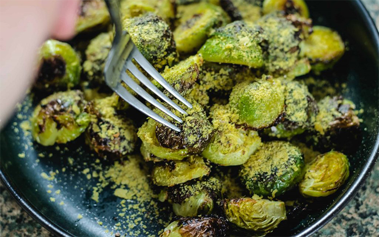 The Nutritional Powerhouse: Nutritional Yeast Sprouts